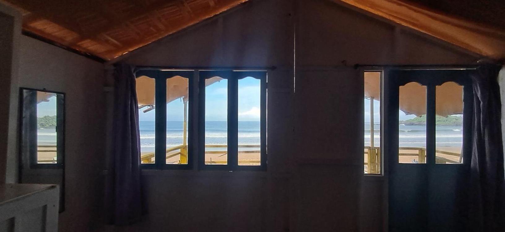 Columbus Goa Beach Resort 帕罗林 外观 照片